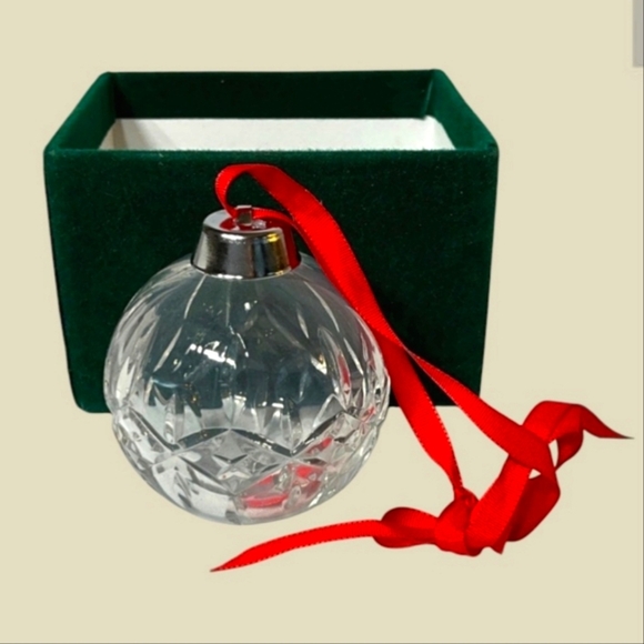 VINTAGE HAND CUT 24% PBO LEAD CRYSTAL CHRISTMAS ORNAMENT ~ CZECH REPUBLIC  2.5" - Picture 3 of 7